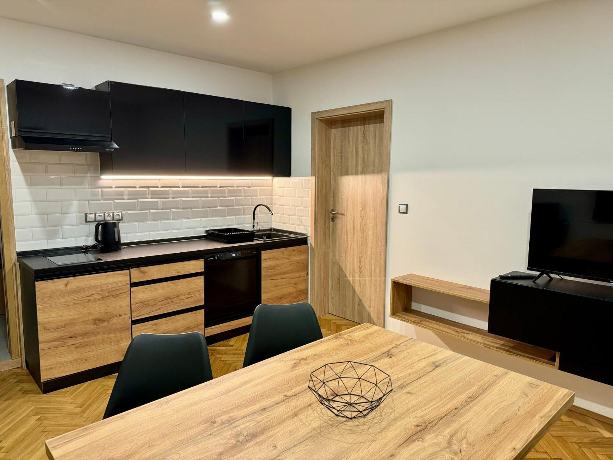 Jizerske Apartmany Ha&Ha Janov nad Nisou Eksteriør bilde